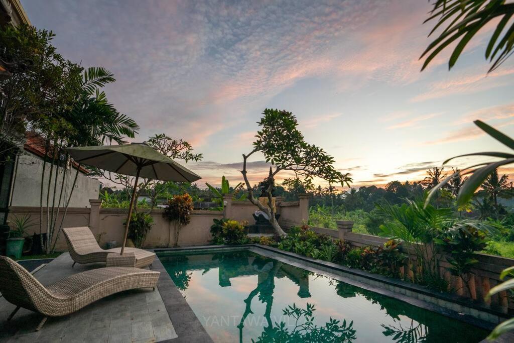 Beautiful 3 Bedroom Jungle View Ubud  Exterior photo